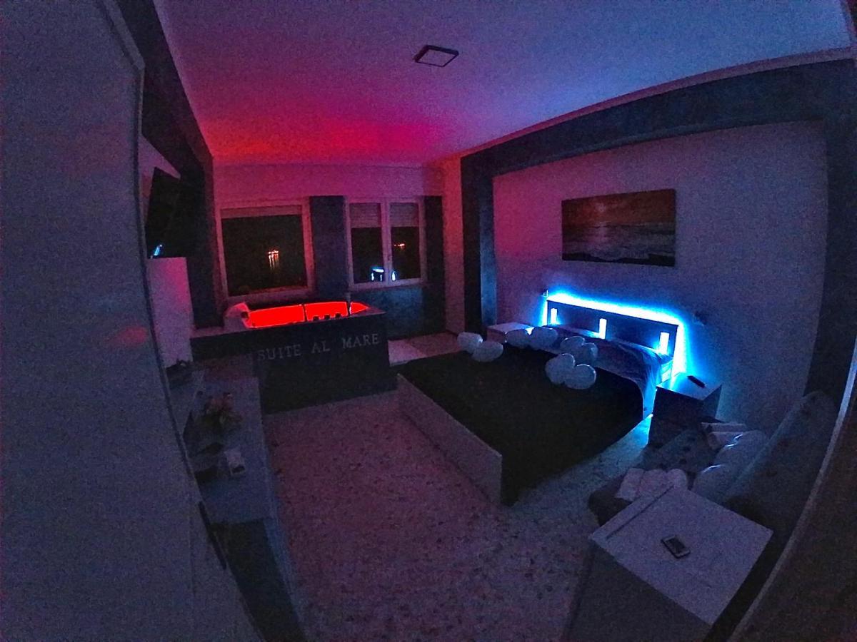 Suite Al Mare 塔兰托 外观 照片