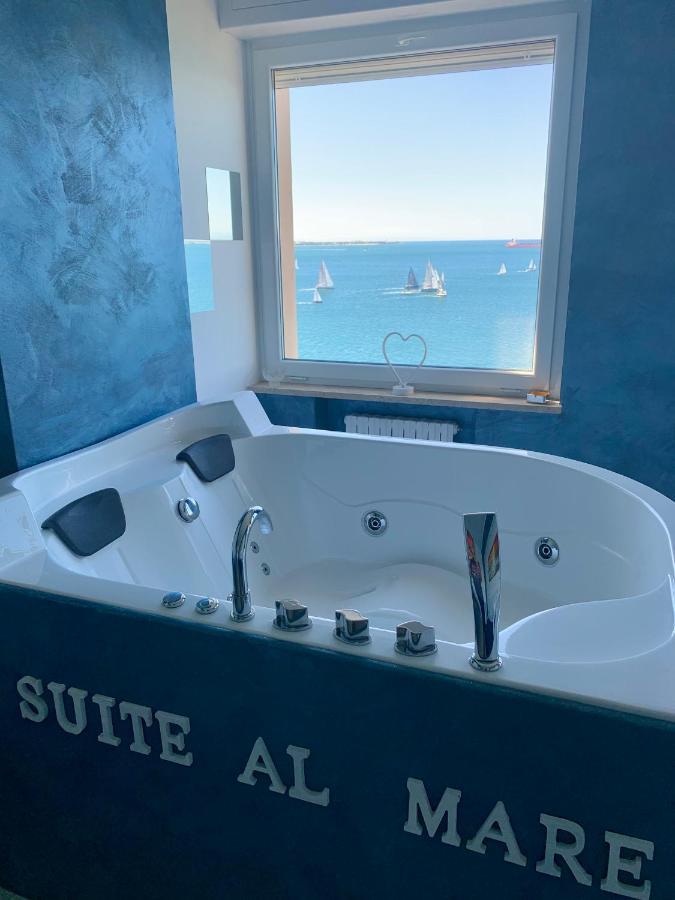 Suite Al Mare 塔兰托 外观 照片